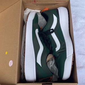 VANS ULTRA-RANGE EXO